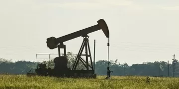 Oil soars after US strikes Iran
