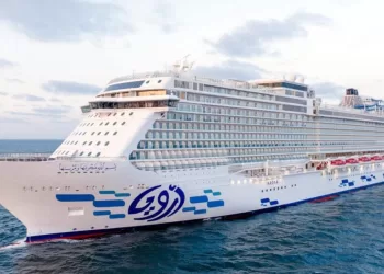 Sokhna Port welcomes cruise ship AROYA with over 2,300 tourists