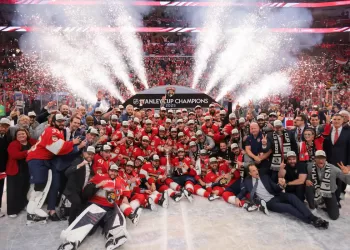 Florida beat Edmonton in Game 6 to win second straight Stanley Cup