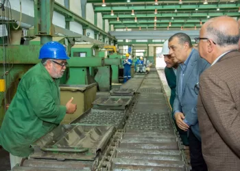 Military production min. calls for optimum use of resources