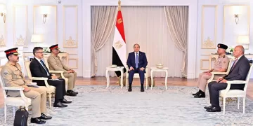 Sisi lauds continued development in Egypt-Pakistan ties
