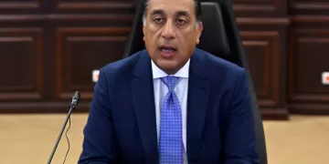 PM hails efforts of Cabinet's Supreme Medical Committee in handling critical cases 1 - Egyptian Gazette State keen to combat human trafficking