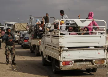 Syrian government starts evacuating Bedouin families from Sweida