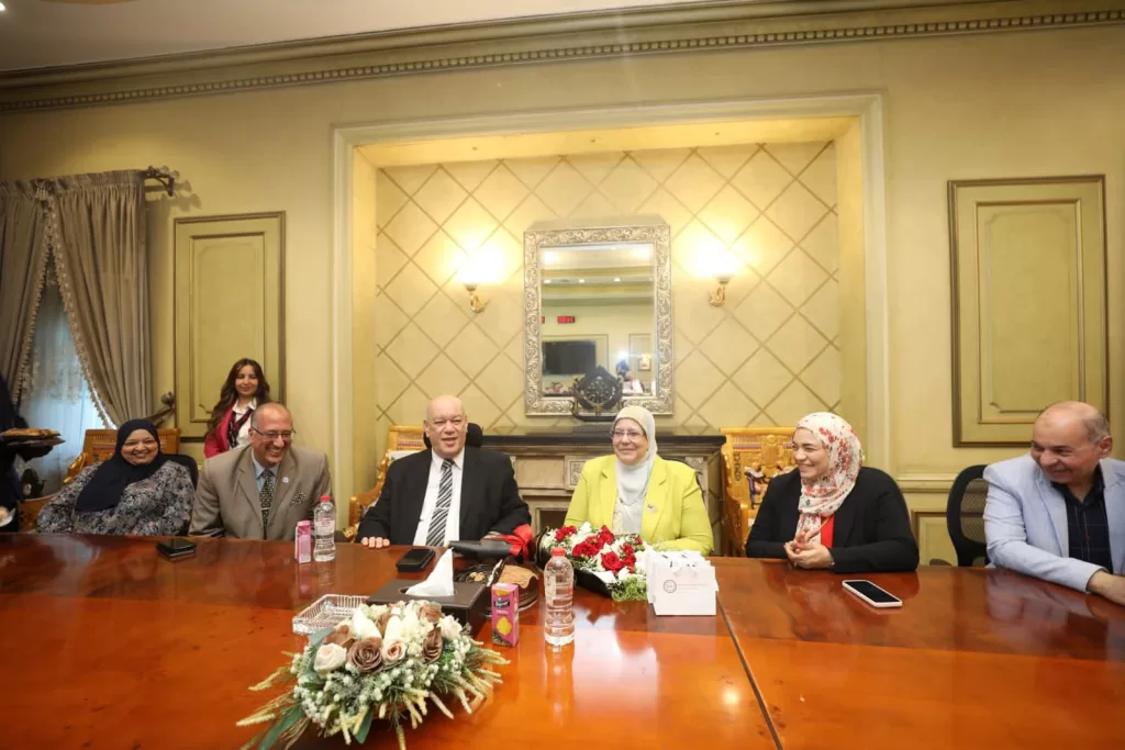 Cairo airport bids farewell to finance chief 6 - Egyptian Gazette Cairo airport bids farewell to finance chief 5 - Egyptian Gazette