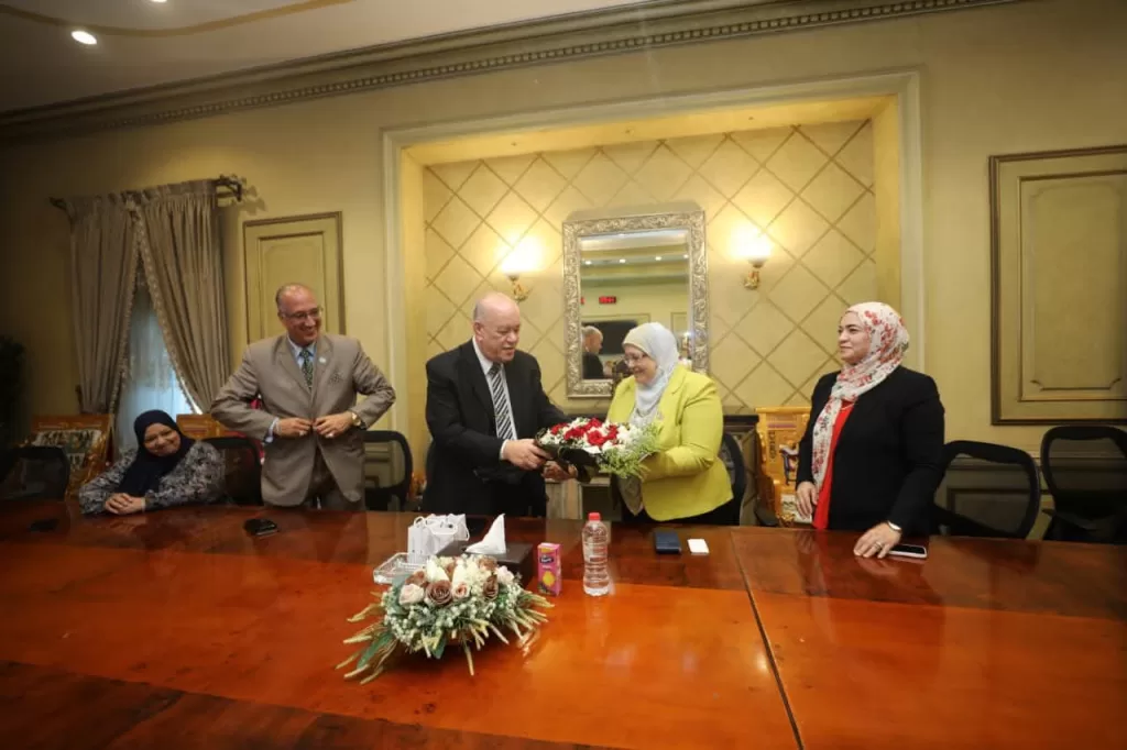 Cairo airport bids farewell to finance chief 4 - Egyptian Gazette Cairo airport bids farewell to finance chief 3 - Egyptian Gazette