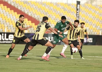 Holders Al-Ahly held in Egyptian League opener