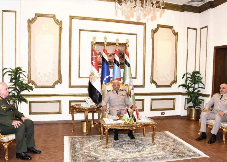 Egypt, Jordan military chiefs discuss boosting defence co-operation 1 - Egyptian Gazette