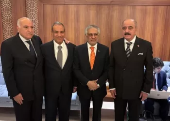 FM holds meeting with Tunisian, Algerian counterparts on Libyan crisis