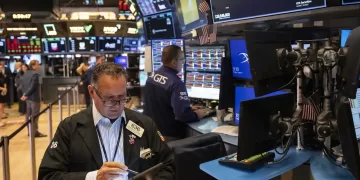Wall Street suffers biggest drop since May on jobs slump, tariffs