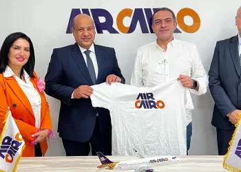 Air Cairo sponsors Egyptian billiard, squash champions