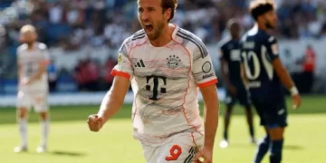 Kane treble helps Bayern extend perfect Bundesliga start 1 - Egyptian Gazette Kane treble helps Bayern extend perfect Bundesliga start