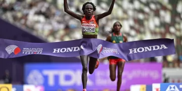 Jepchirchir stuns Assefa in epic Tokyo Marathon sprint finish