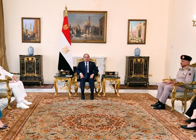 President Sisi during meeting with USCENTCOM chief: Egypt keeping up efforts with US, Qatar for ceasefire in Gaza as prelude to reviving political process 1 - Egyptian Gazette