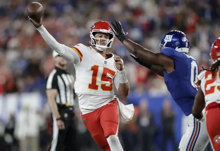 Patrick Mahomes and the Chiefs beat the Giants 22-9 for their first win this season 1 - Egyptian Gazette