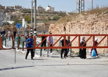 Israeli occupation forces close entrances to north of Ramallah