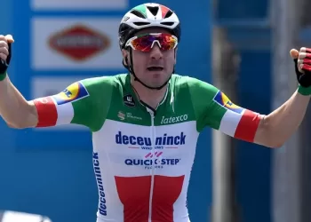 Italian cycling star Viviani calls time on career
