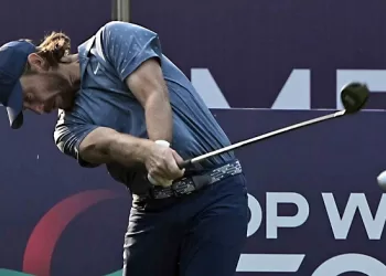 Fleetwood leads DP World India