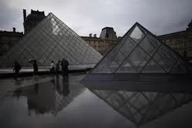 5 more arrests as Louvre jewel heist probe deepens and key details emerge