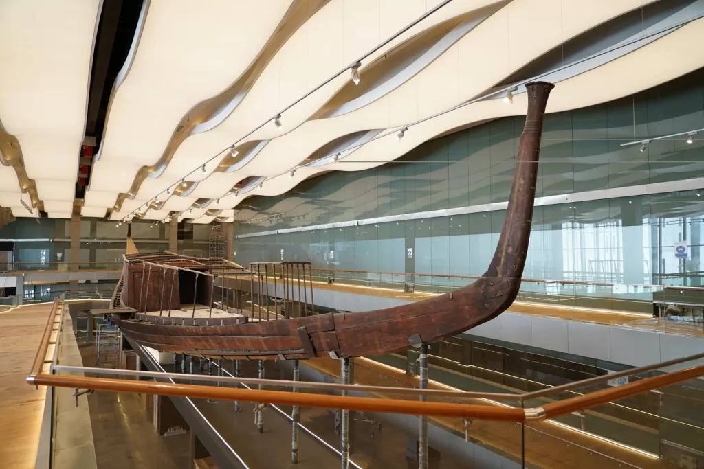 Эпическое путешествие GEM (часть 5 из 6): солнечные лодки Хуфу, очаровательные сады 4 - Египетский вестник Эпическое путешествие GEM (часть 5 из 6): солнечные лодки Хуфу, очаровательные сады 3 - Египетский вестник