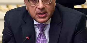 PM follows up on medical committee efforts during Oct.