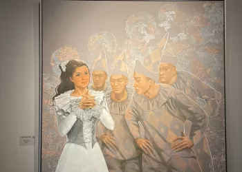 Cinema leaving screen and entering the gallery