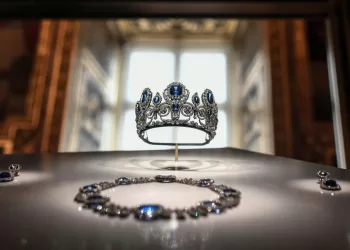 Louvre heist suspects appear before Paris magistrates