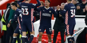 PSV Eindhoven stun Liverpool with 4-1 thrashing at Anfield 1 - Egyptian Gazette PSV Eindhoven stun Liverpool with 4-1 thrashing at Anfield