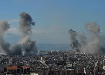 Israeli airstrikes target south Lebanon