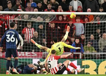 EPL: Arsenal, Man United held