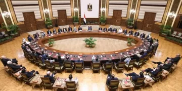Sisi stresses Egypt’s full support for foreign investors