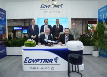 EgyptAir expands partnership with FlightSafety International at Dubai Airshow 2025