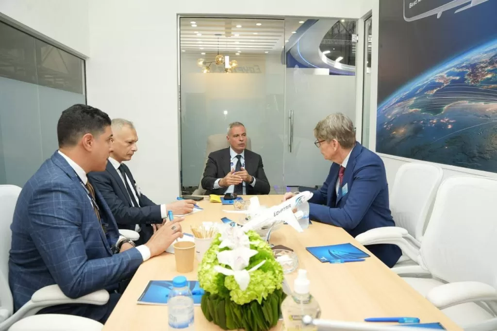 EgyptAir secures operational, financial gains at Dubai Airshow 5 - Egyptian Gazette