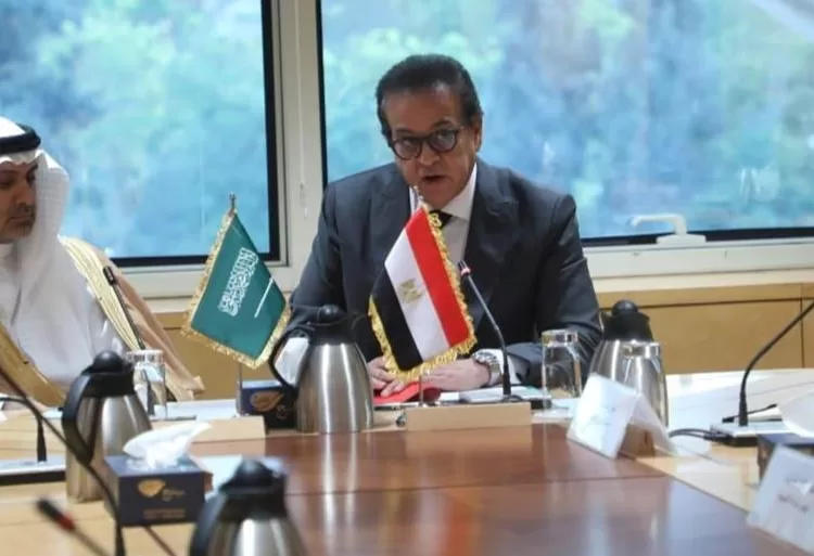 Health minister discusses with Saudi official ways to enhance co-operation 1 - Egyptian Gazette
