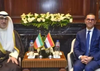 Investment min. meets Kuwaiti official