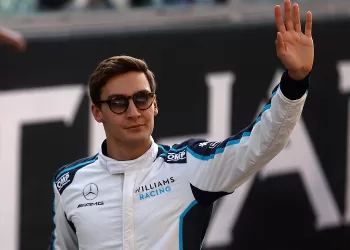 Russell secures Las Vegas GP pole