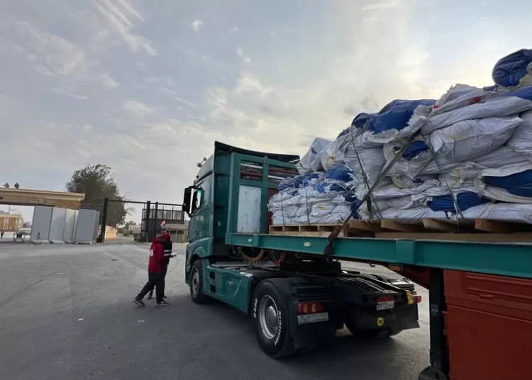 Egypt launches 66th ‘Zad Al-Ezzah’ humanitarian convoy to Gaza carrying aid 1 - Egyptian Gazette