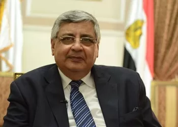 Presidential adviser: Sisi directed localizing advanced pharmaceutical industries