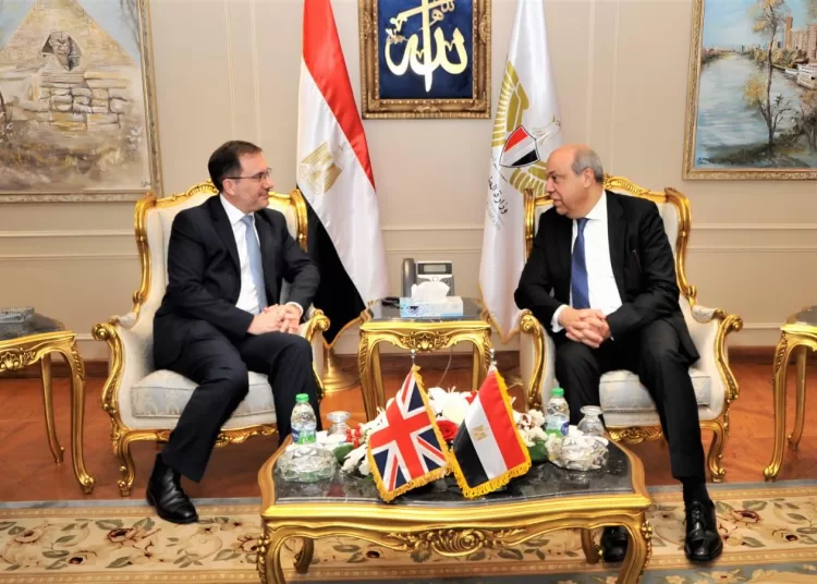 Egypt, Britain seek to boost air transport ties 2 - Egyptian Gazette Egypt, Britain seek to boost air transport ties 1 - Egyptian Gazette