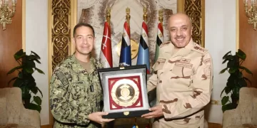 CoS, CENTCOM commander probe ways to strengthen military ties