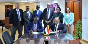 Egypt hosts a high-level delegation from international civil aviation organizations