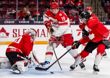 US beats Slovakia in world hockey