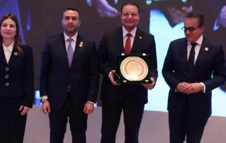 Arab health ministers honour Egyptian official with Arab Doctor award 1 - Egyptian Gazette