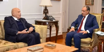 FM meets Magdi Yacoub, praises humanitarian work of Egyptian healthcare institutions in Africa 1 - Egyptian Gazette FM meets Magdi Yacoub, praises humanitarian work of Egyptian healthcare institutions in Africa