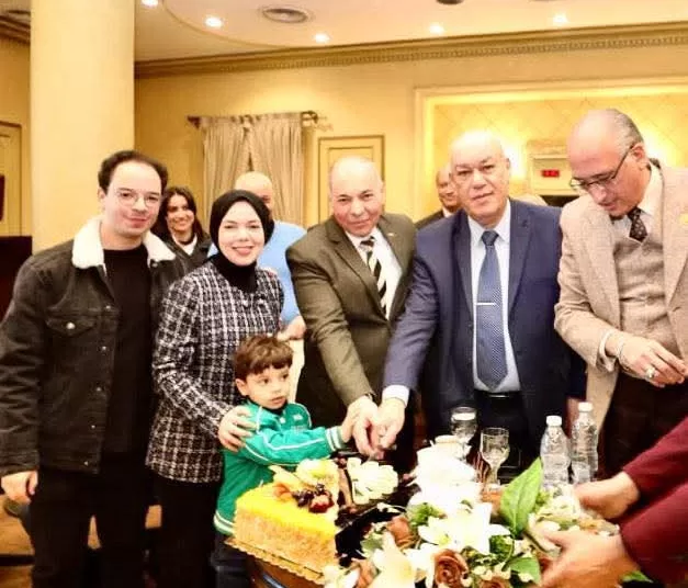 Cairo International Airport honours Abdel Wahab  1 - Egyptian Gazette