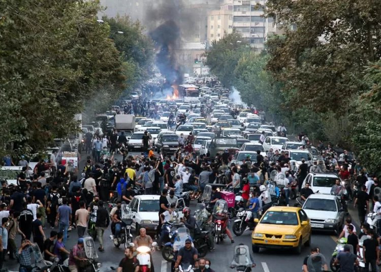 Khamenei backs economic demands but warns Iran ‘rioters’ 1 - Egyptian Gazette