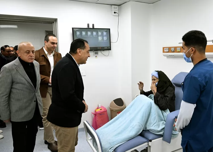  PM visits Karnak int'l hospital in Luxor 1 - Egyptian Gazette