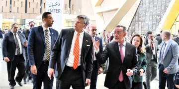 Senior US, Tajikistani diplomats tour Grand Egyptian Museum