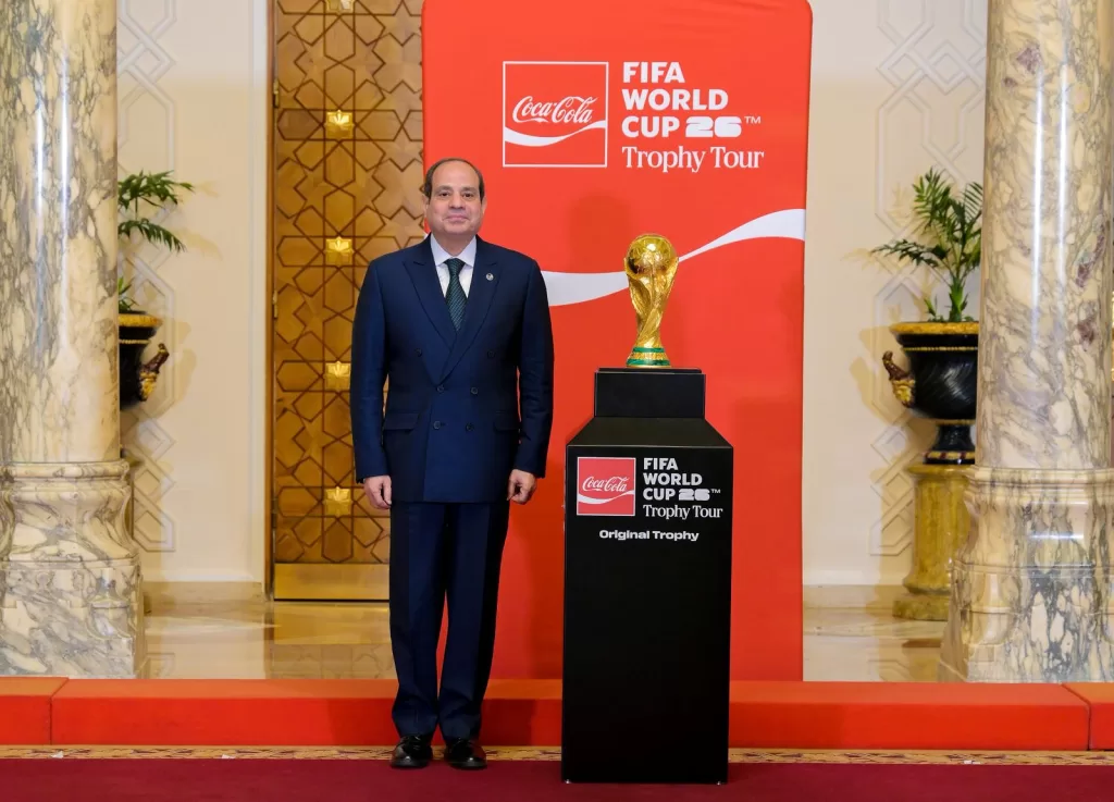 Sisi meets visiting FIFA World Cup trophy organisers 3 - Egyptian Gazette Sisi meets visiting FIFA World Cup trophy organisers 2 - Egyptian Gazette