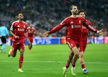 Clinical Liverpool edge closer to last 16 with Marseille win