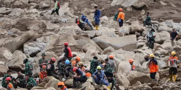 Indonesia landslide death toll rises to 49 1 - Egyptian Gazette Indonesia landslide death toll rises to 49